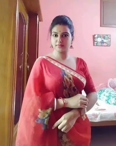 Escorts Versova